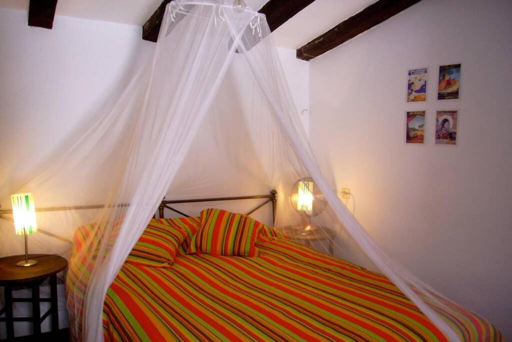 El Estudio - Beautiful Apartment In Historic Old Town Jimena De La Frontera Luaran gambar