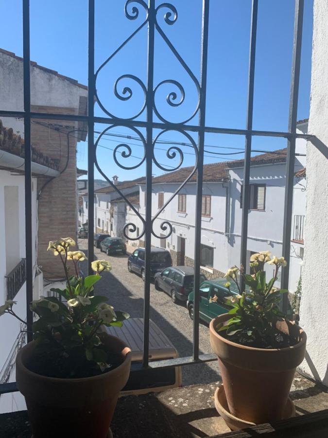 El Estudio - Beautiful Apartment In Historic Old Town Jimena De La Frontera Luaran gambar